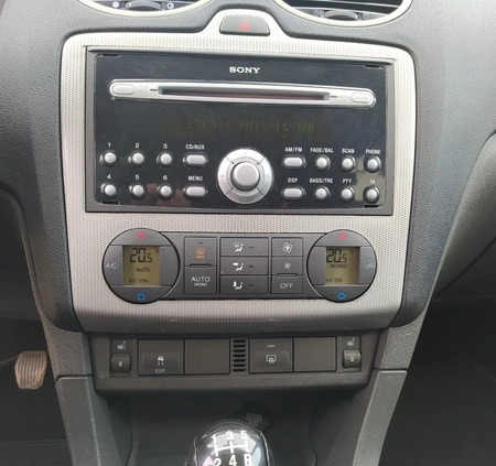 Ford Focus cena 13800 przebieg: 143500, rok produkcji 2006 z Otwock małe 781